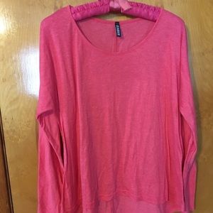 Super comfy long sleeved tee